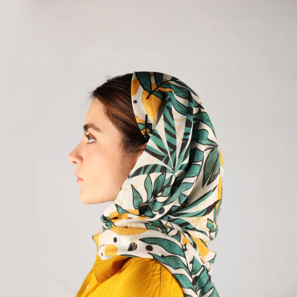 سرپوش زنانه تافته طرح برگ 